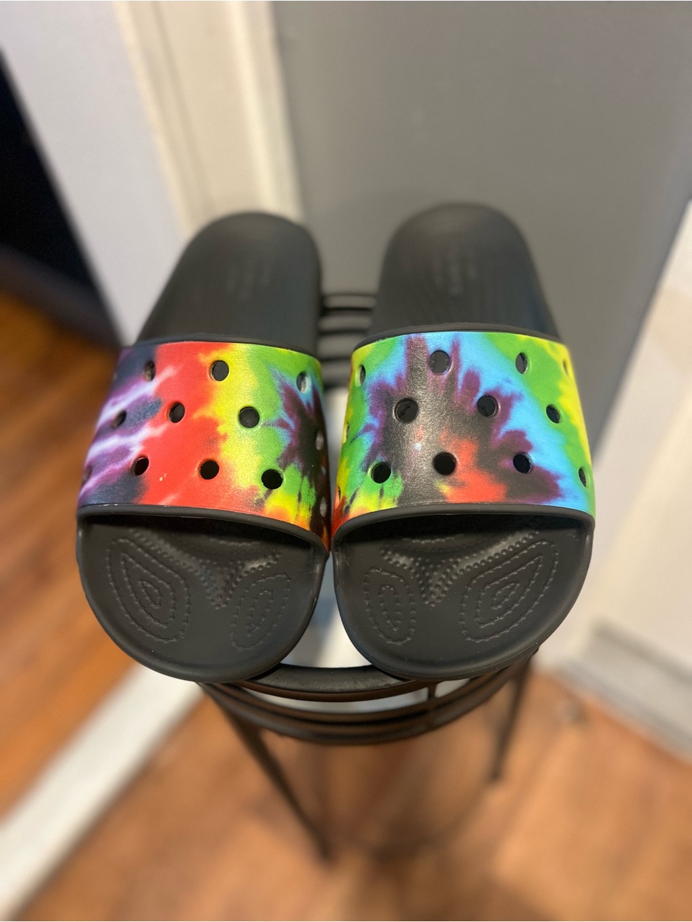 CROCS Kids Rainbow Tie-Dye Slide Sandals - Black Footbed